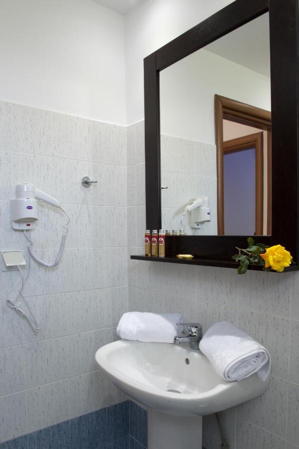 Anemi Leros Apartments Panteli Room photo